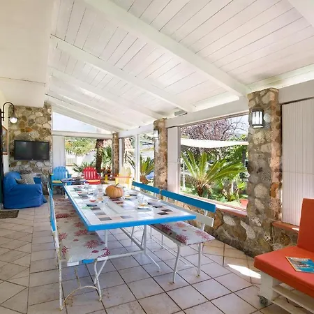 Holiday home Awesome In With Wifi Ricadi