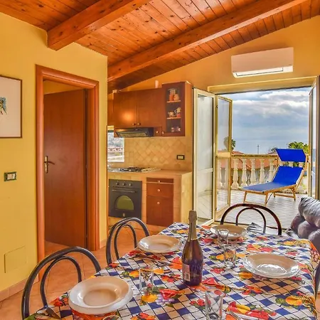 Holiday home Awesome In With Wifi Ricadi