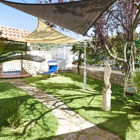 Holiday home Awesome In With Wifi Ricadi
